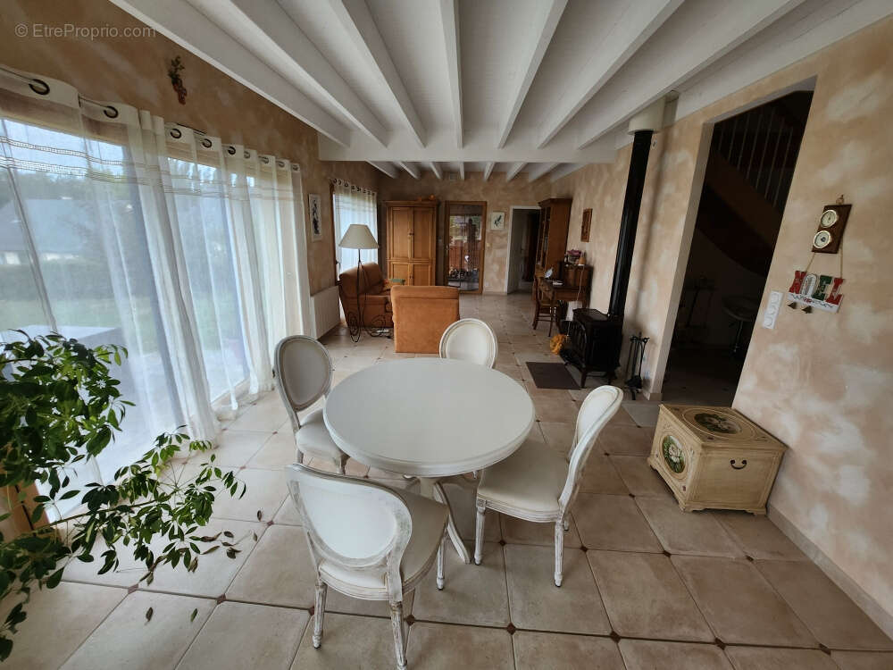 Maison à SAINT-DENIS-DU-MAINE