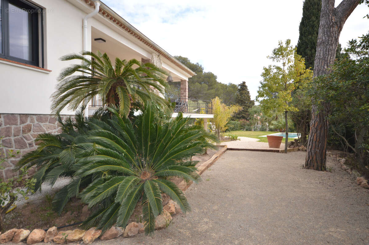 Maison à SAINT-RAPHAEL