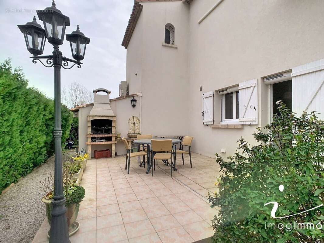 Maison à JUVIGNAC