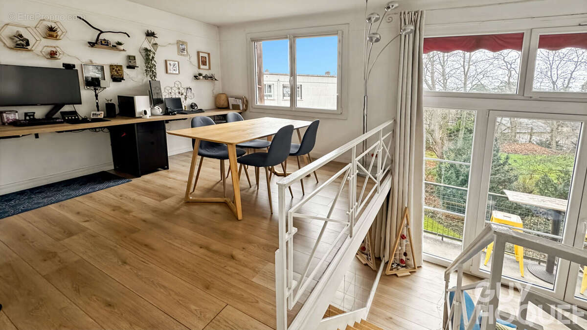 Appartement à VERSAILLES