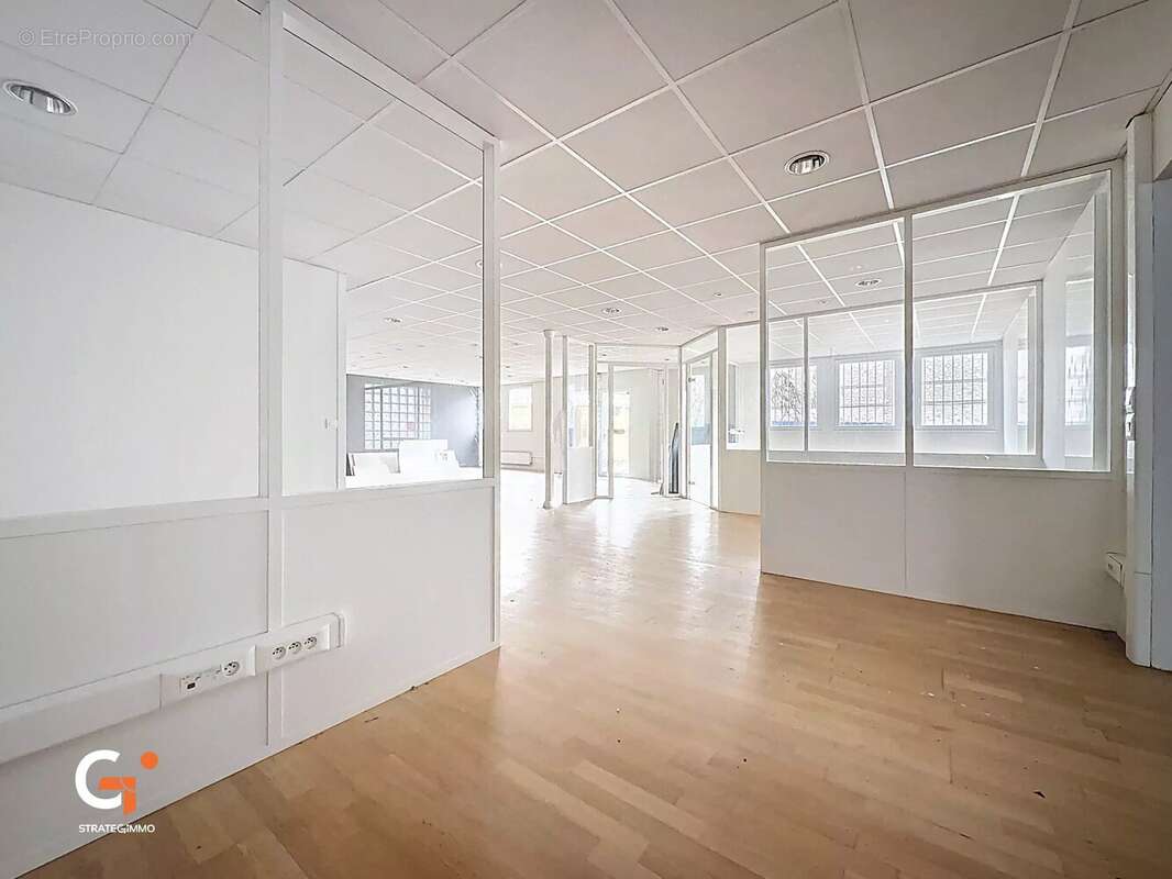 Terrain à SOTTEVILLE-LES-ROUEN