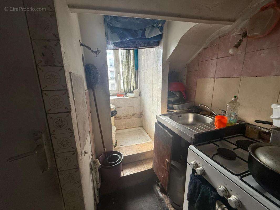 Appartement à PARIS-18E