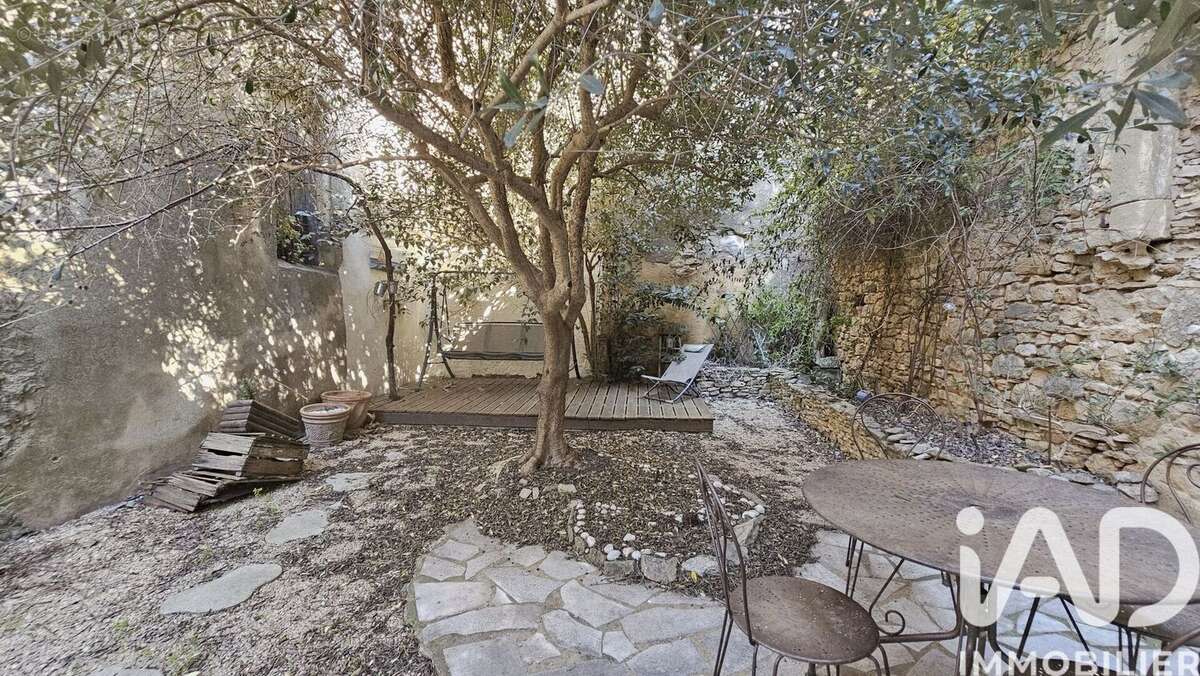 Photo 8 - Appartement à BAGNOLS-SUR-CEZE