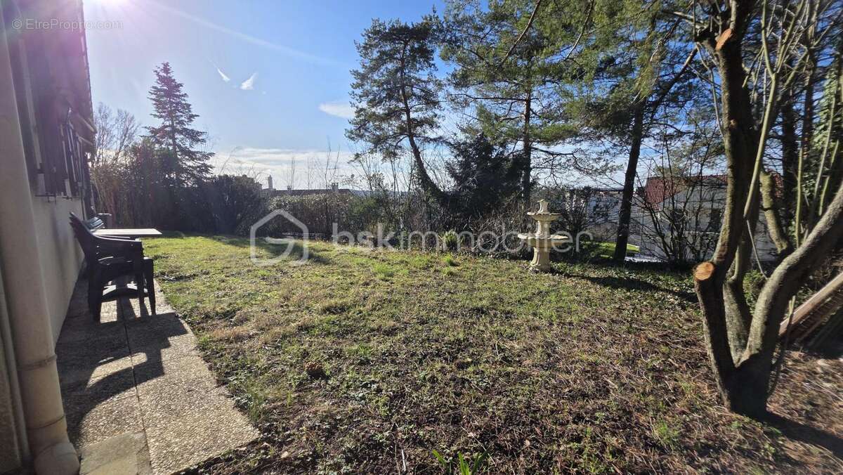 Maison à SAINT-GERMAIN-LES-CORBEIL