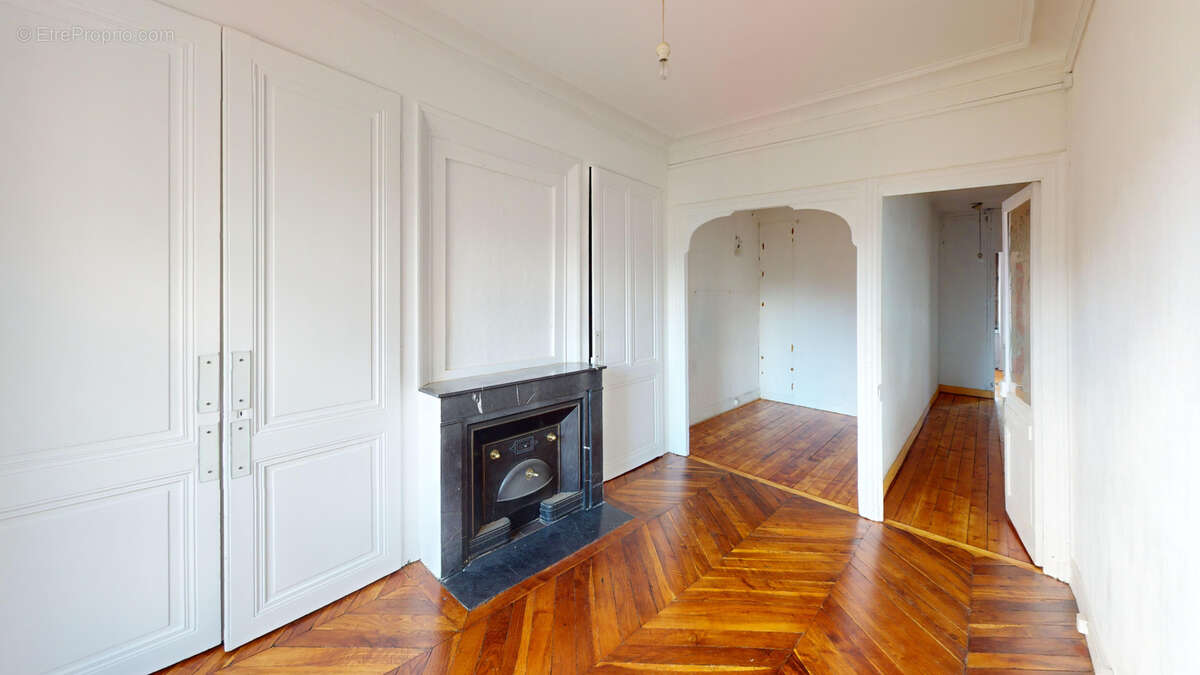 Appartement à LYON-6E