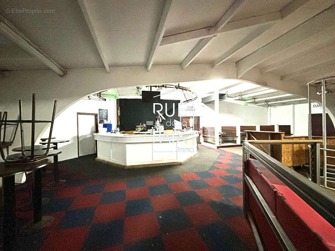 Commerce à PARTHENAY