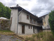 Maison à THEZILLIEU