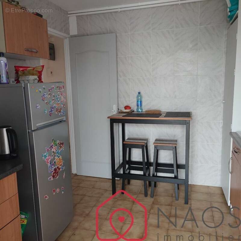 Appartement à MONT-SAINT-AIGNAN