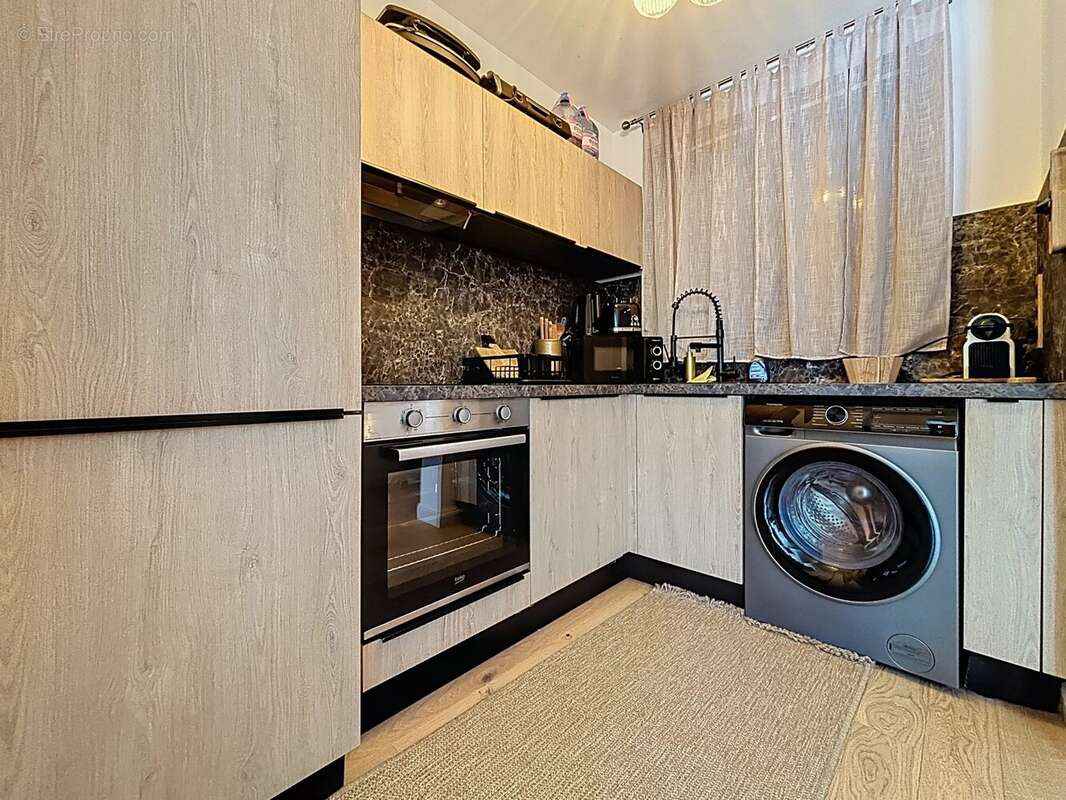 Appartement à SAINT-ETIENNE-DE-TINEE