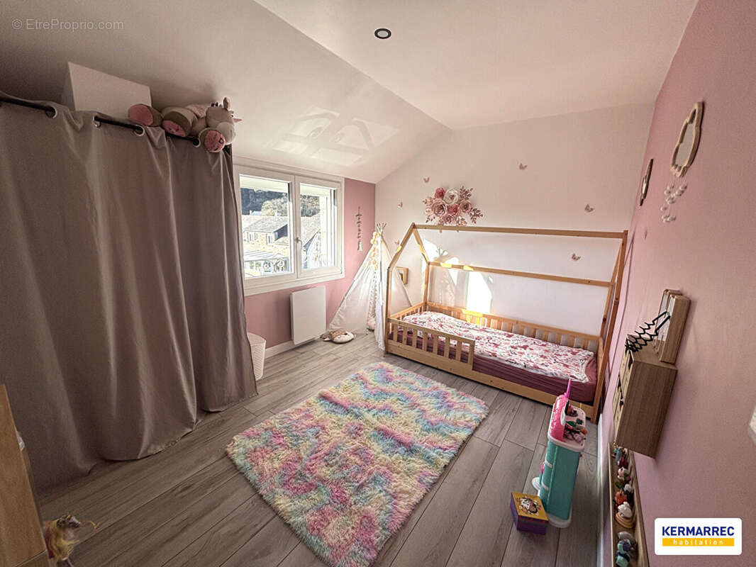 Maison à CHATILLON-EN-VENDELAIS