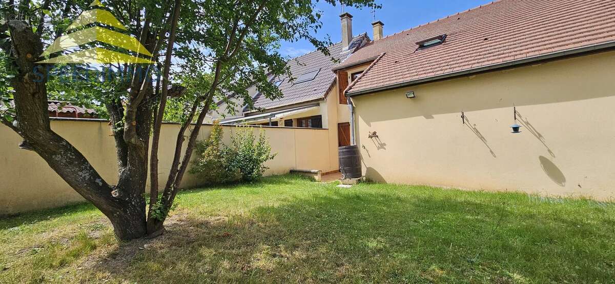 Maison à BRIE-COMTE-ROBERT
