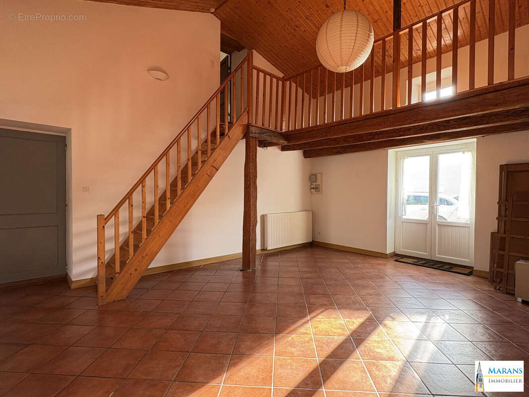 Maison à FERRIERES