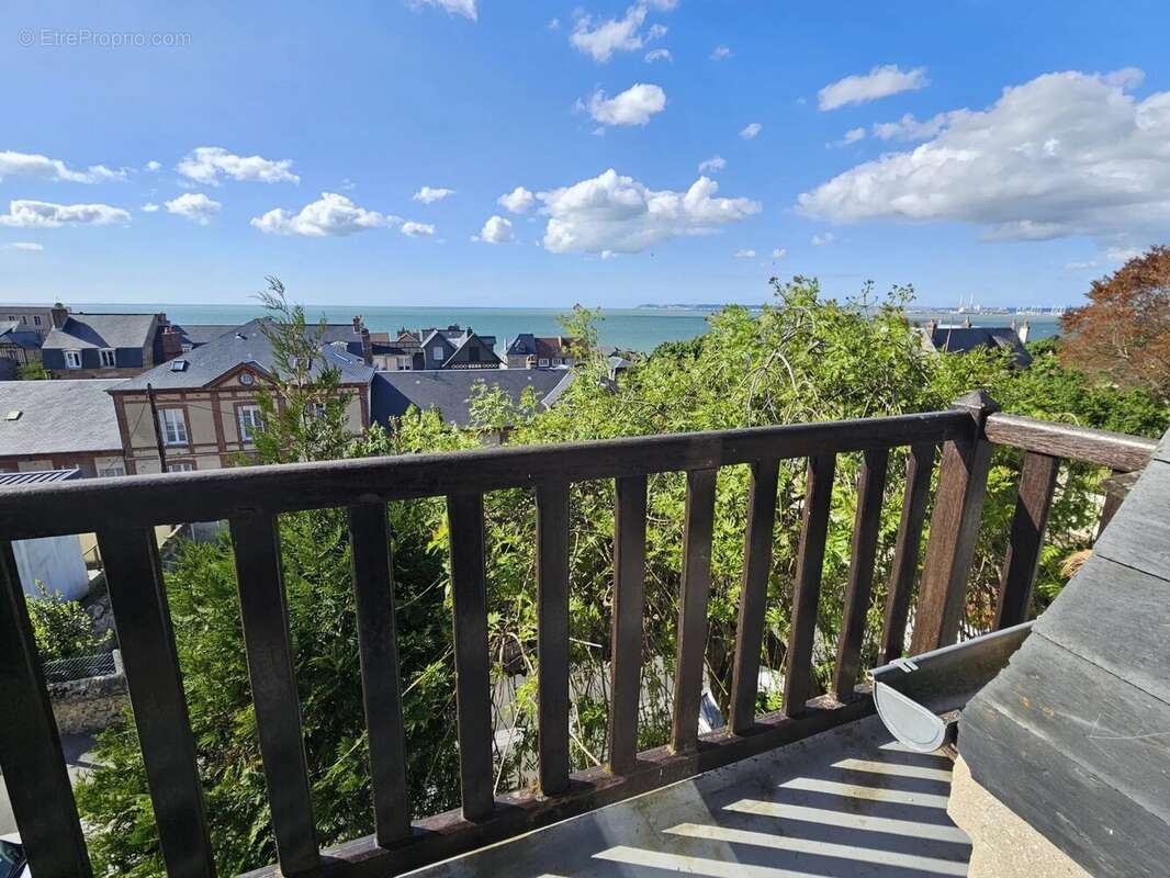 Maison à VILLERVILLE