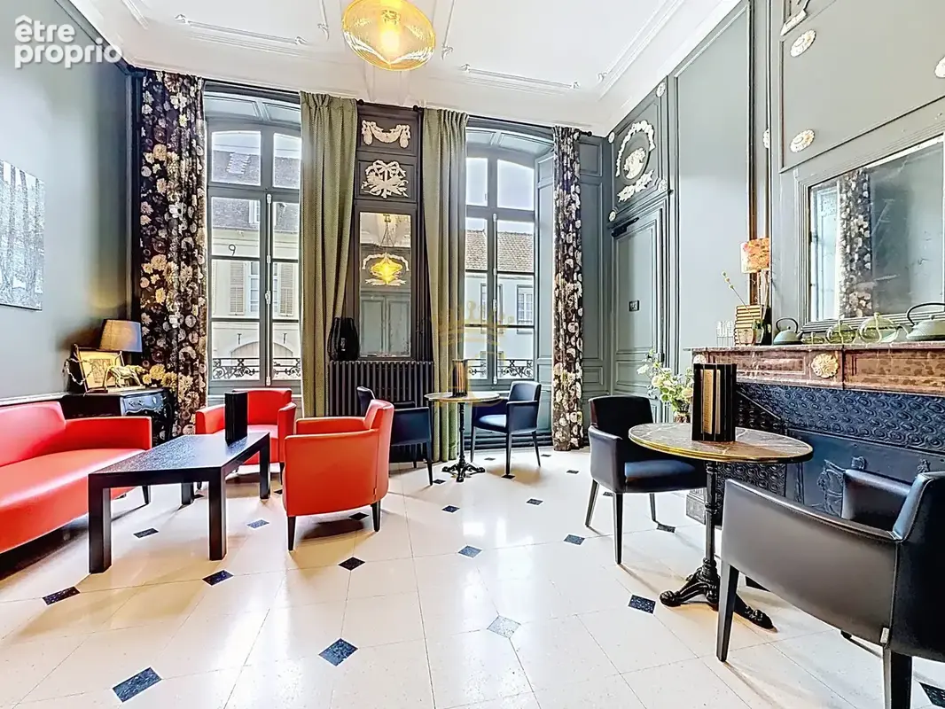 Hôtel Particulier du XVIIIe siècle - Un lieu d'exception au cœur de Montreuil-sur-Mer - photo 3