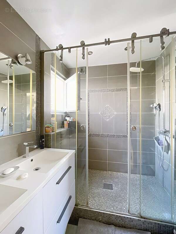 Appartement à GOURNAY-SUR-MARNE