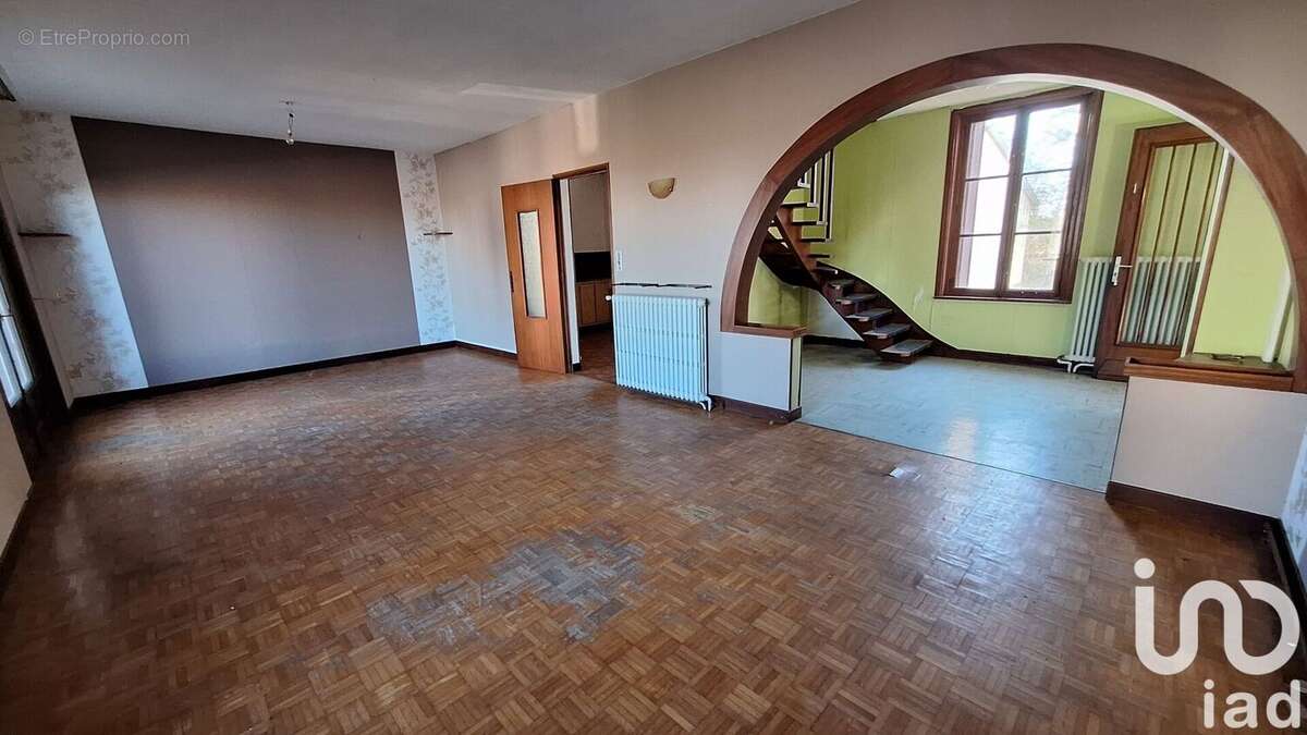 Maison 113 m² à Monthois  - photo 5