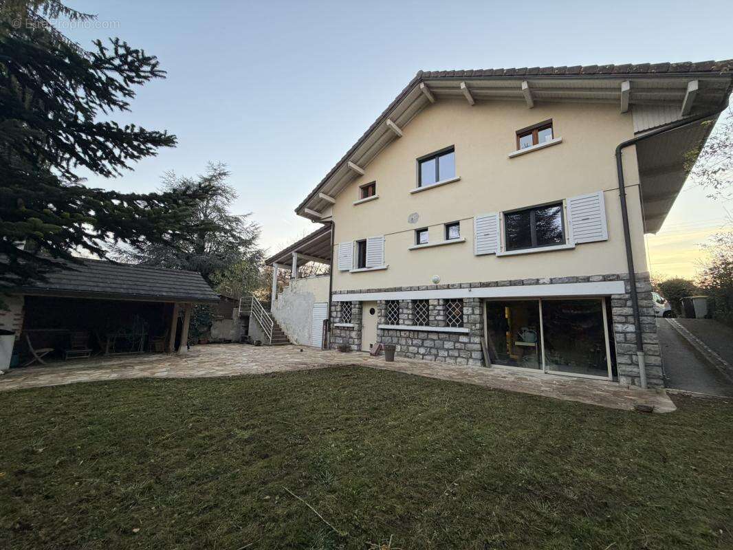 Maison familiale à proximité du centre-ville et de la gare - photo 22
