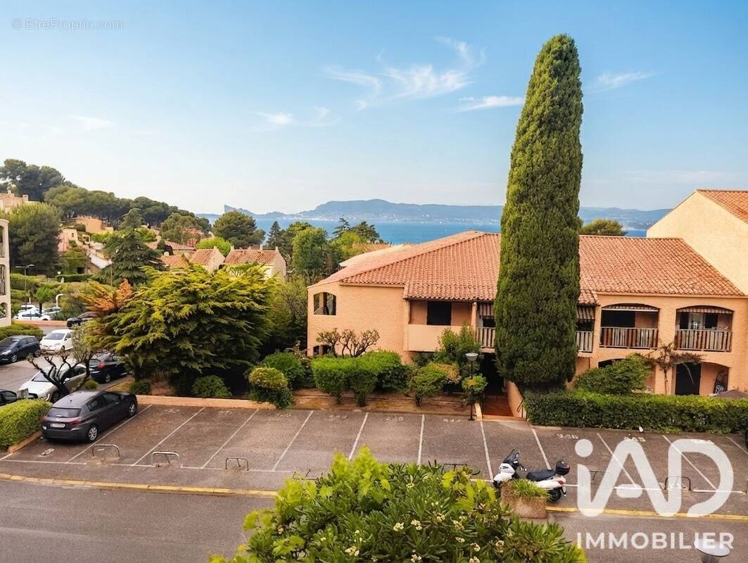 Photo 1 - Appartement à SAINT-CYR-SUR-MER