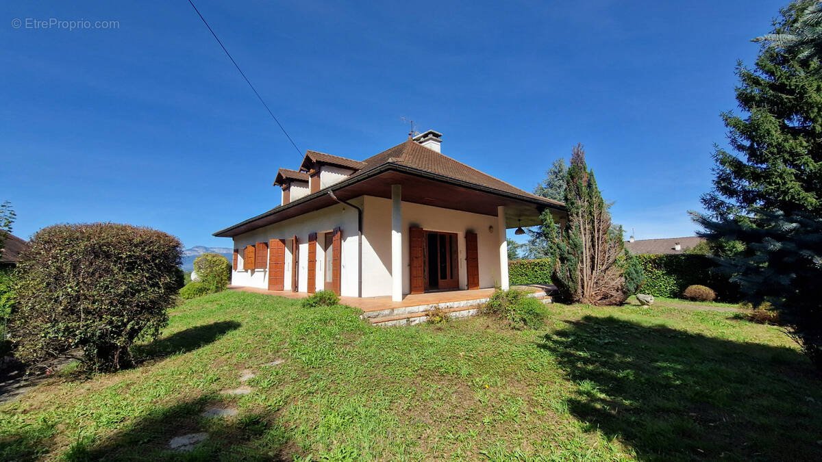 Maison à CHAPAREILLAN