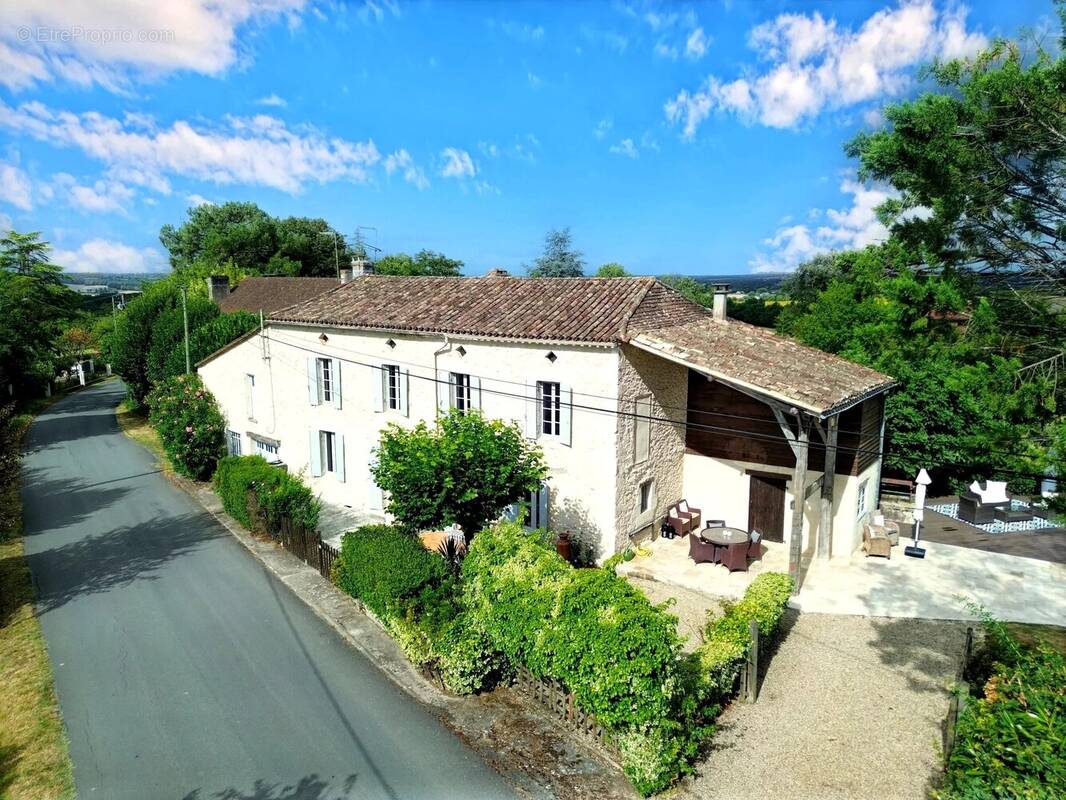 Maison à EYMET
