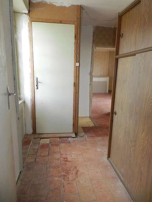 Maison à SAINT-PIERRE-SUR-DIVES