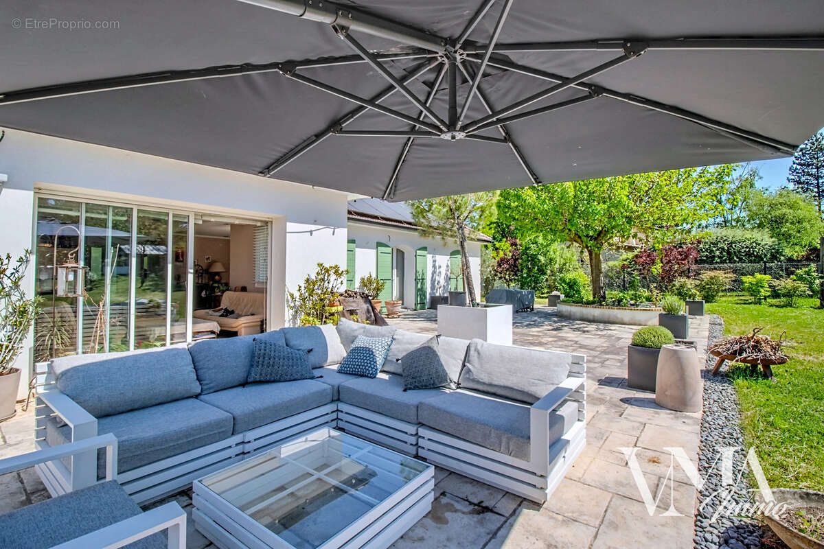 Villa 266m2 avec piscine - photo 5