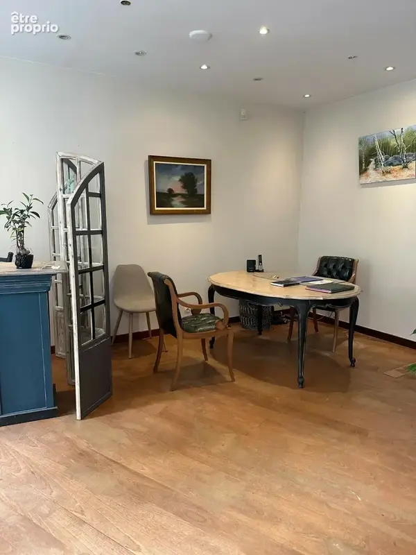 Photo Commerce à Fontainebleau au prix de 65 000€