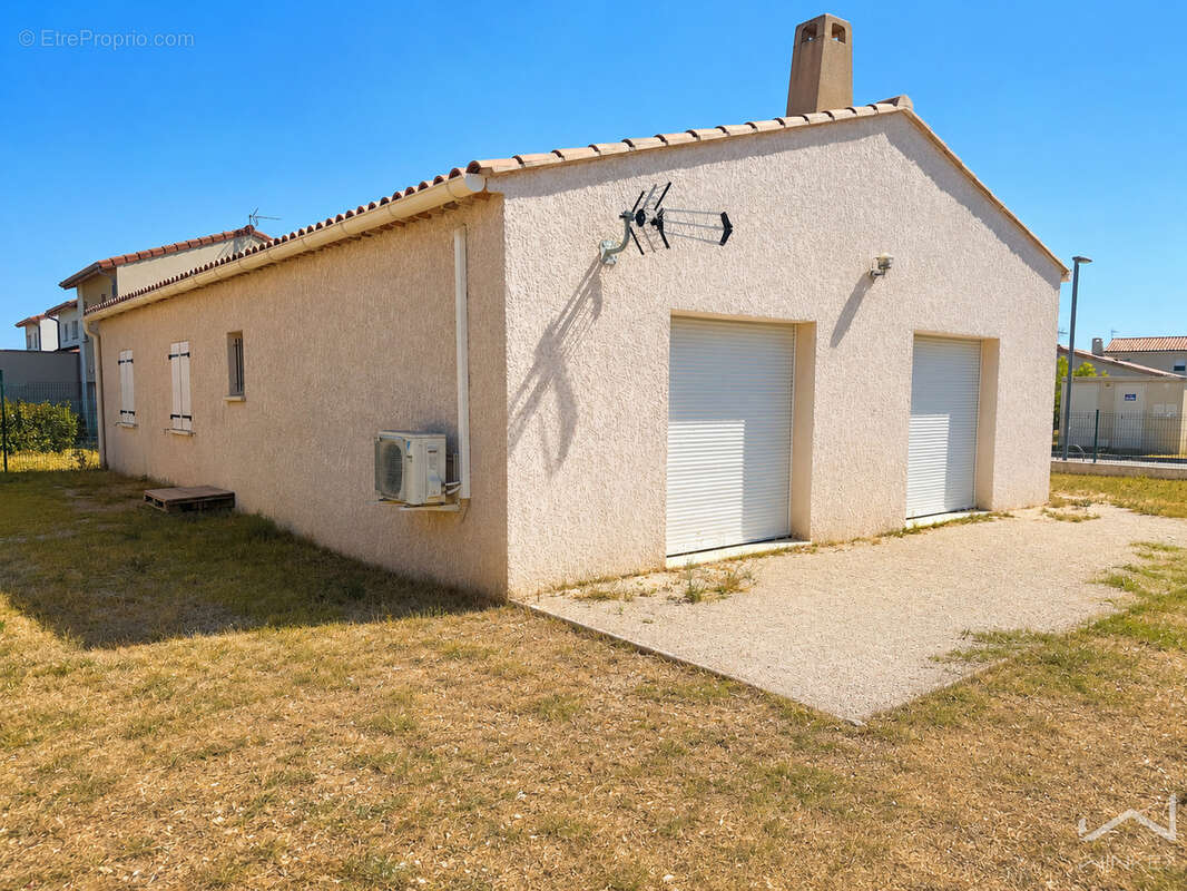 Exclusivité - pierrelatte - maison  plain pied 90m2 - 3 chambres - terrain 400 m2 - garage - photo 11