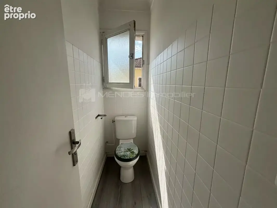 À vendre appartement trois pièces à contes - photo 11