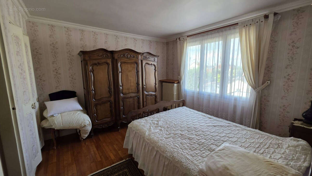 Maison à TREMBLAY-EN-FRANCE