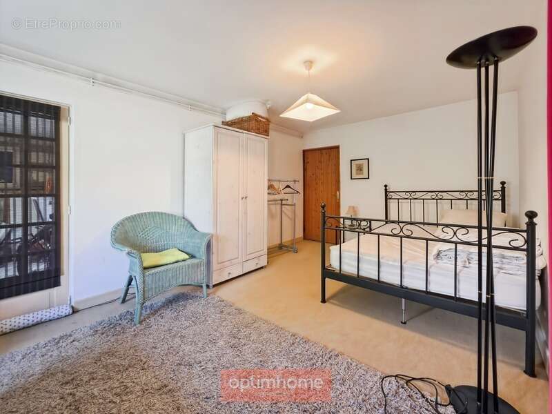 Propriete 273 m² 6 chambres jardin expo sud - photo 25