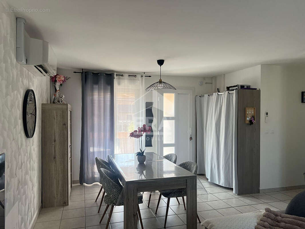 Appartement à LES ABRETS