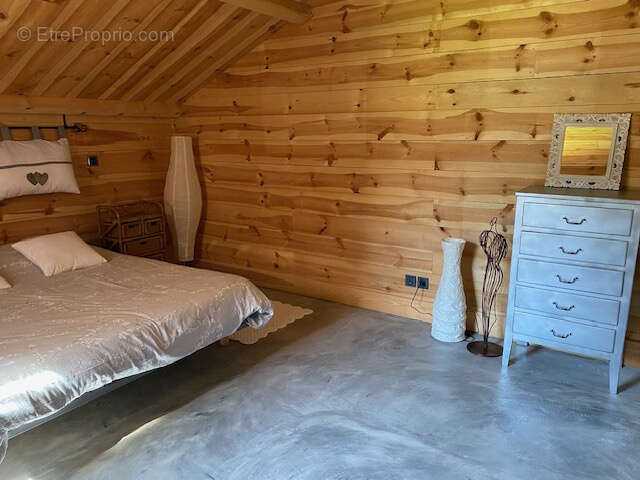 Maison à LE CHAMBON-SUR-LIGNON