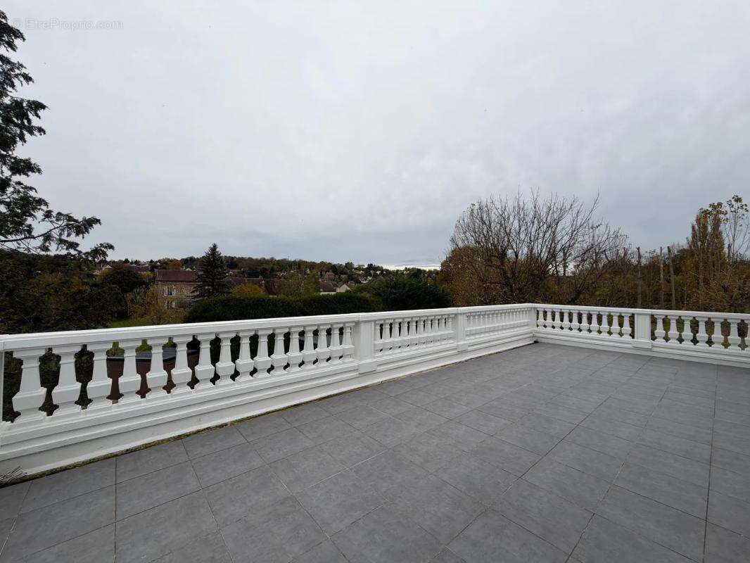 Maison à VILLIERS-SUR-MORIN