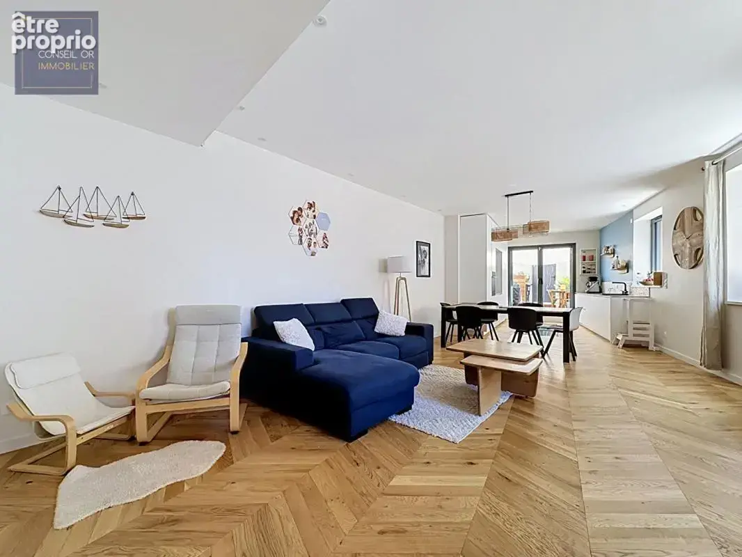 Maison de charme T4 au centre de Vourles - photo 2
