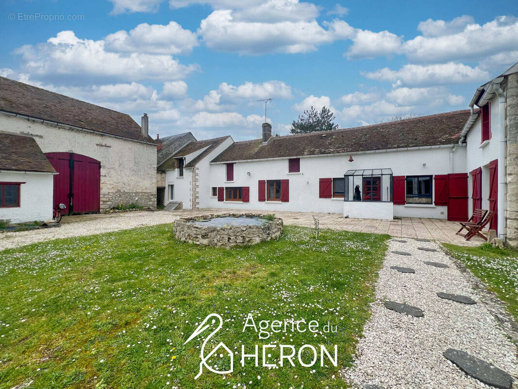 Photo 1 - Maison à MONDREVILLE