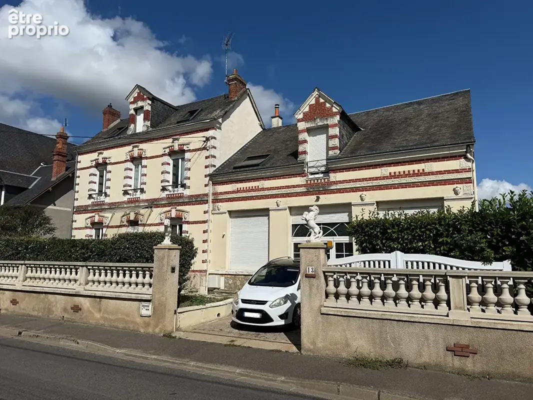 Rare!! Maison bourgeoise située à Saint Ouen à 5mn du centre de Vendôme - photo 2