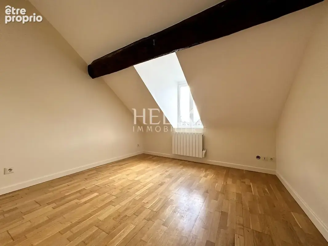 Grand appartement atypique 3 pièces Place du Marché Saint Germain en Laye, château RER A - photo 6