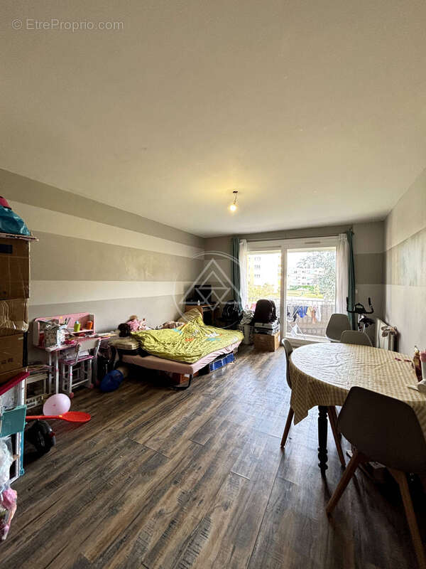 Appartement à ROMANS-SUR-ISERE