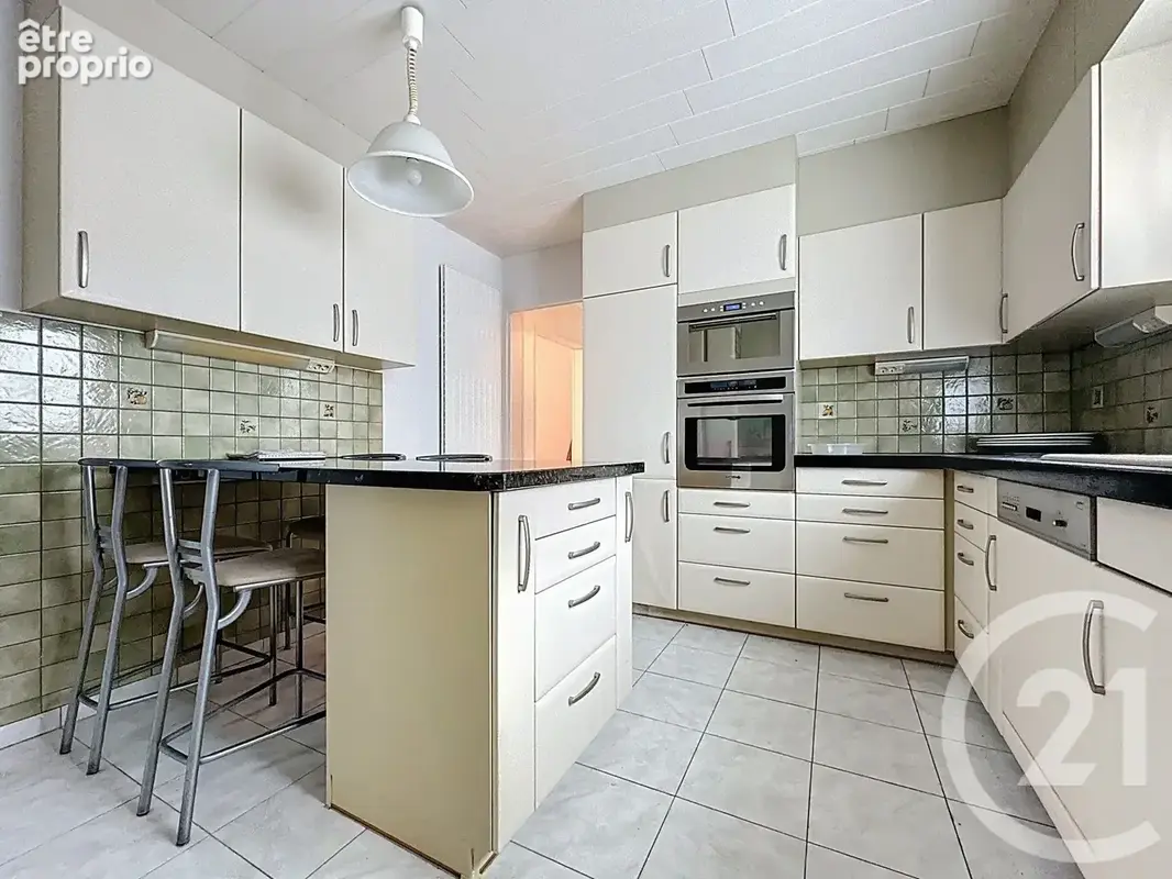 Maison 6 pièces 143 m² à vendre à Rampillon (77370) - photo 2