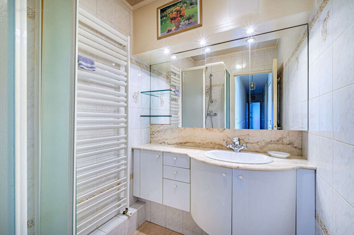 Appartement à LYON-9E