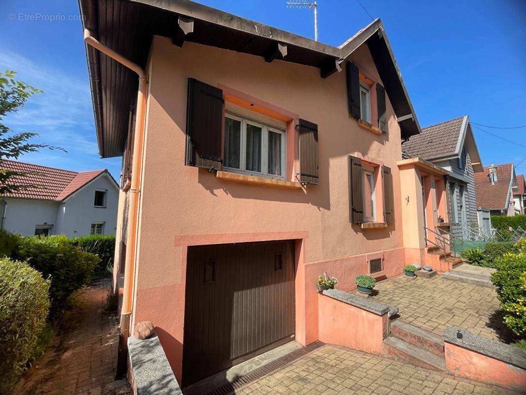 Valdoie, maison mitoyenne avec jardin clos et arboré - photo 1