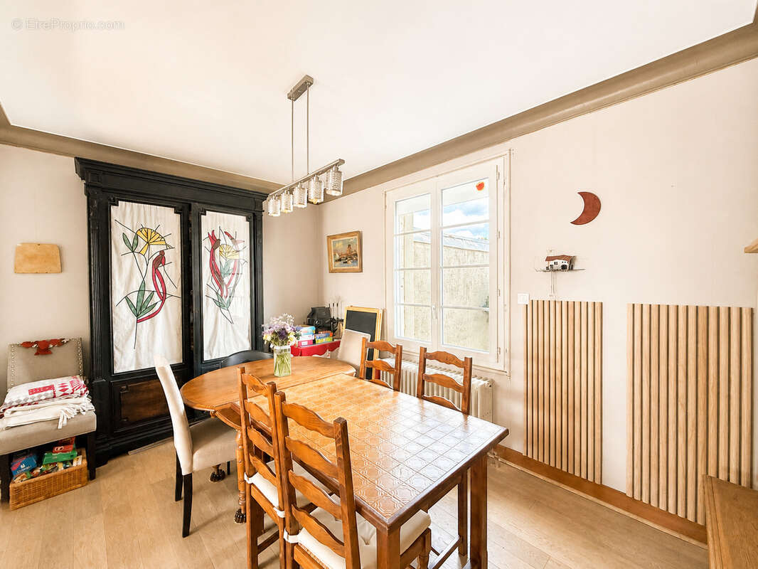 Maison à BLERE