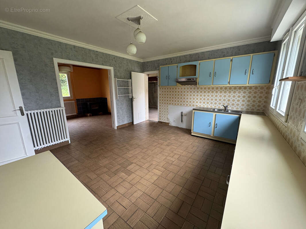 Maison à LANDIVISIAU