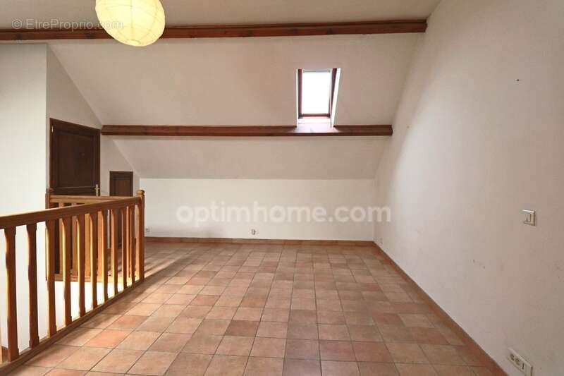 Maison de ville 3 pièces - 78 m² - Jardinet & 2 places de parking - Mareil-en-France (95850) - photo 8