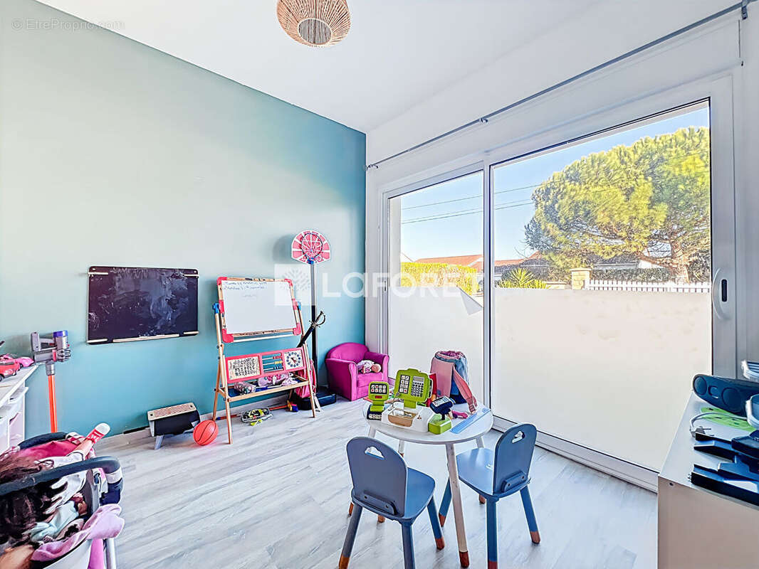 Maison à DOUE-LA-FONTAINE