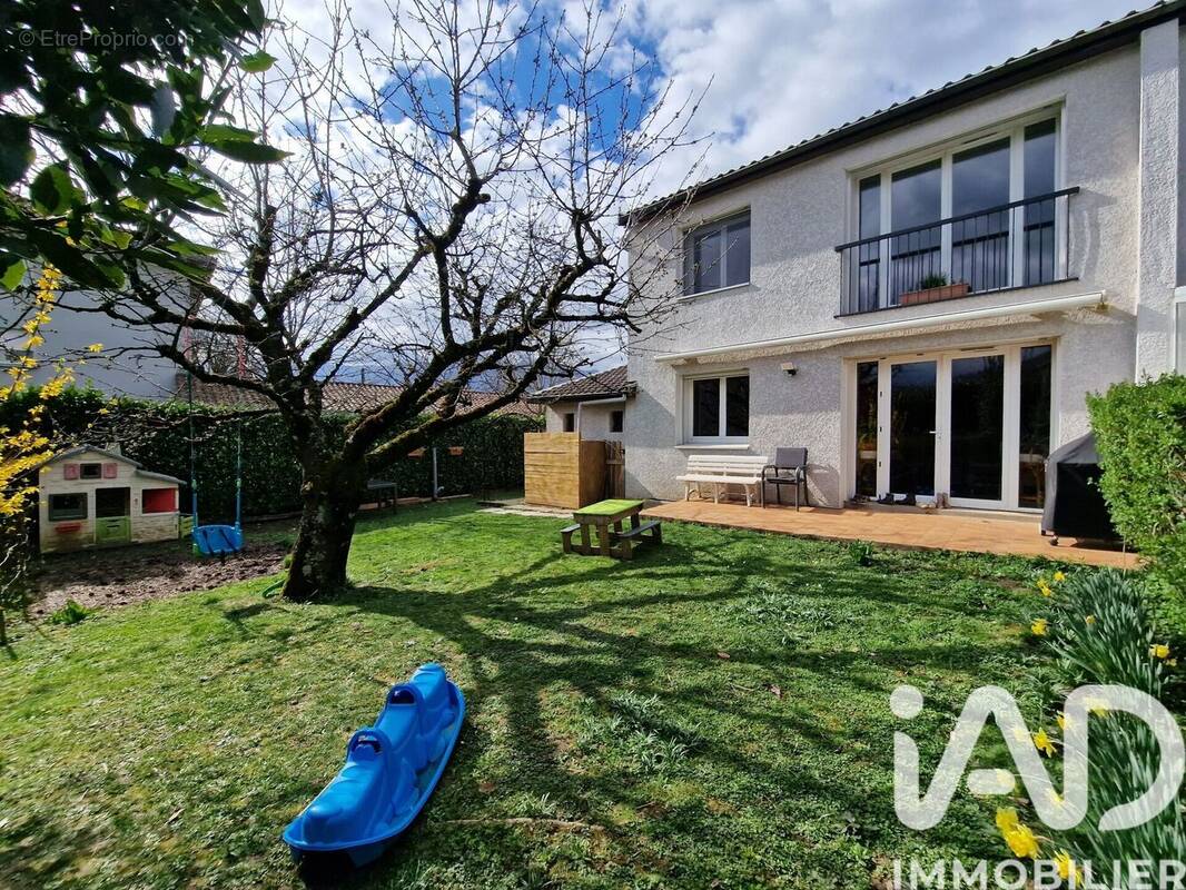Photo 1 - Maison à EYBENS