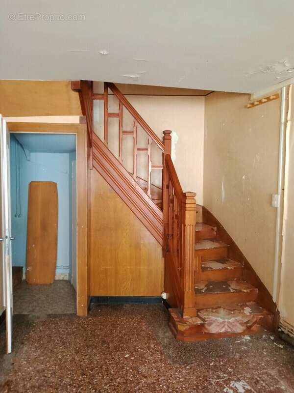 Maison à ESTIVAREILLES