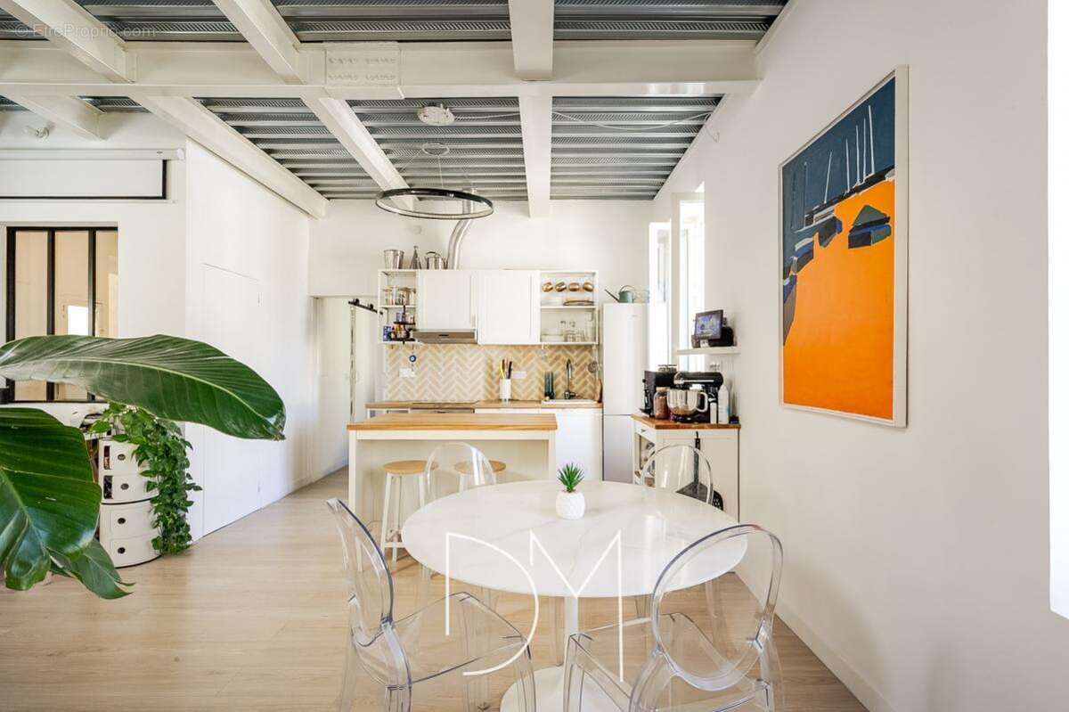 Appartement à MARSEILLE-8E