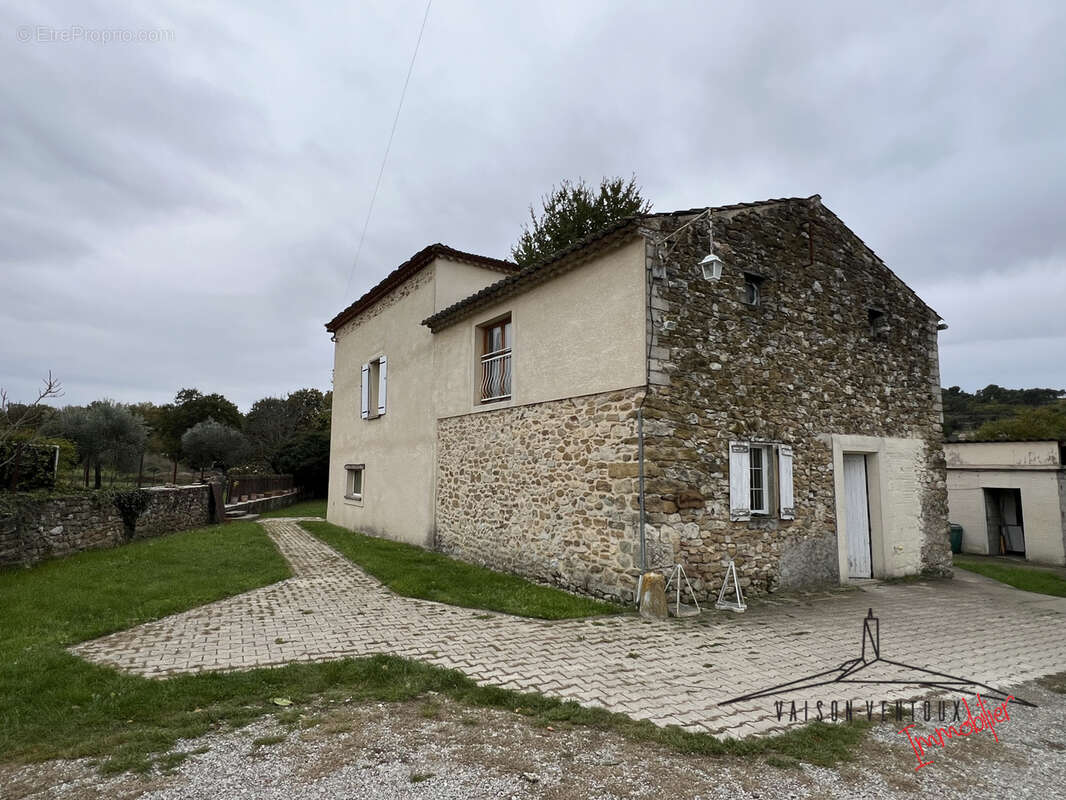 Maison à VAISON-LA-ROMAINE
